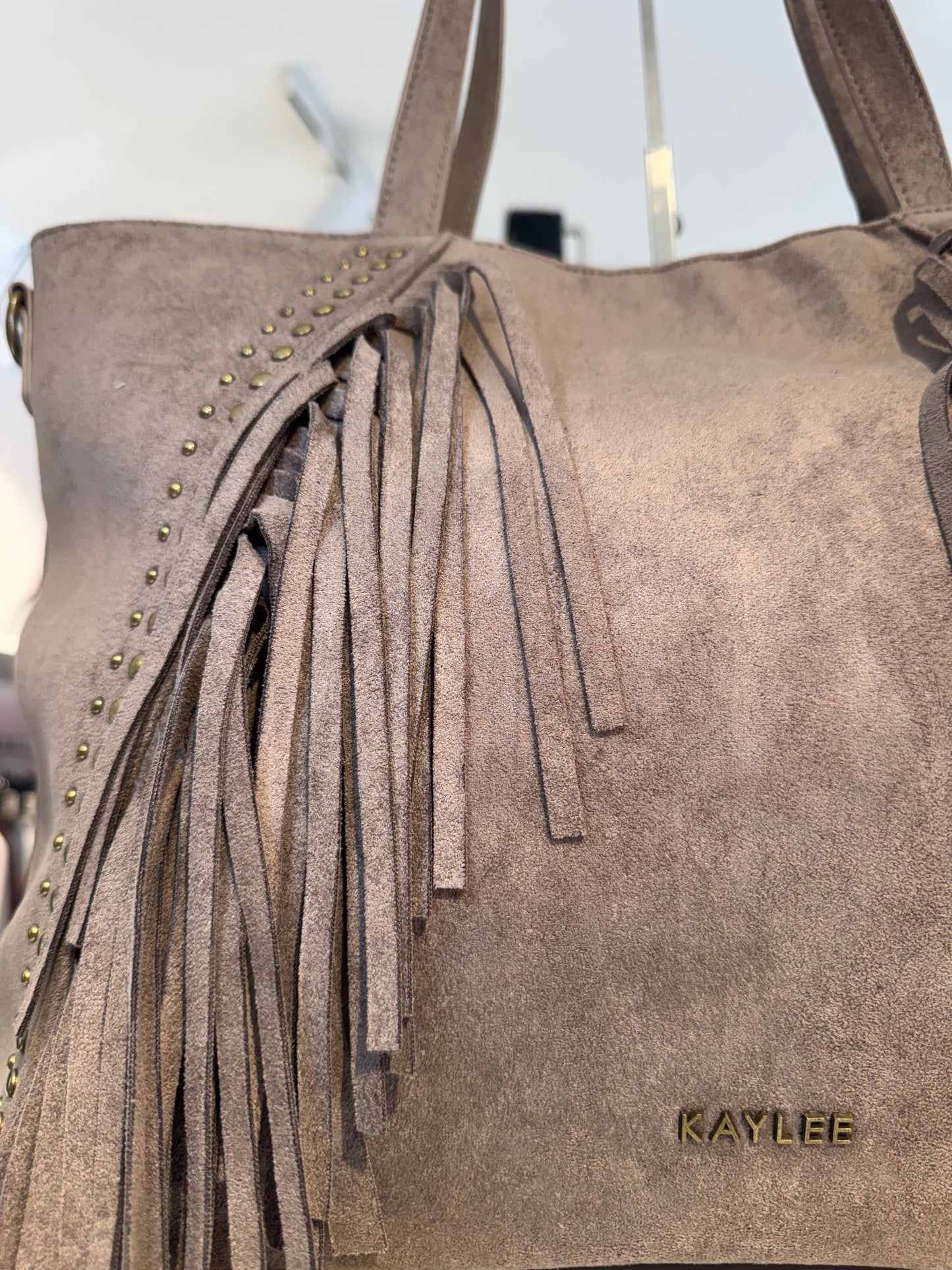 Borsa a spalla con frange