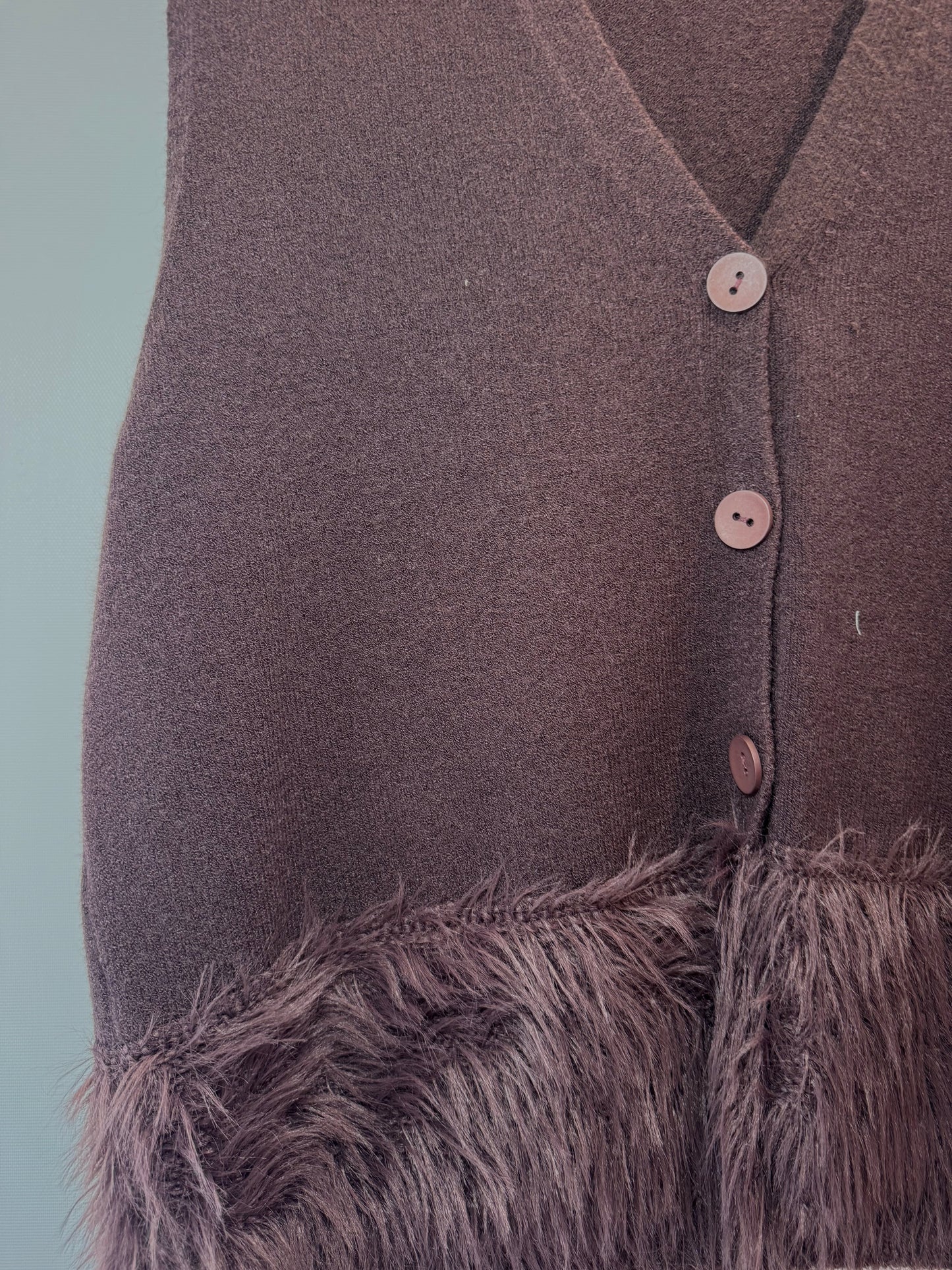 Gilet Marrone con bottoni