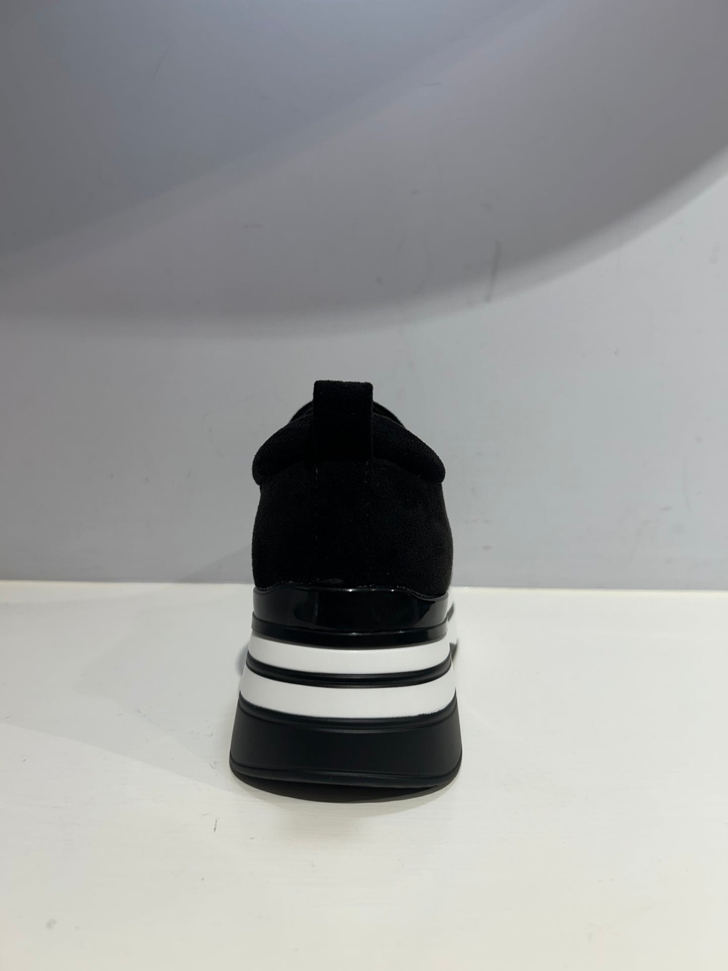 Scarpe sportive Nere senza lacci