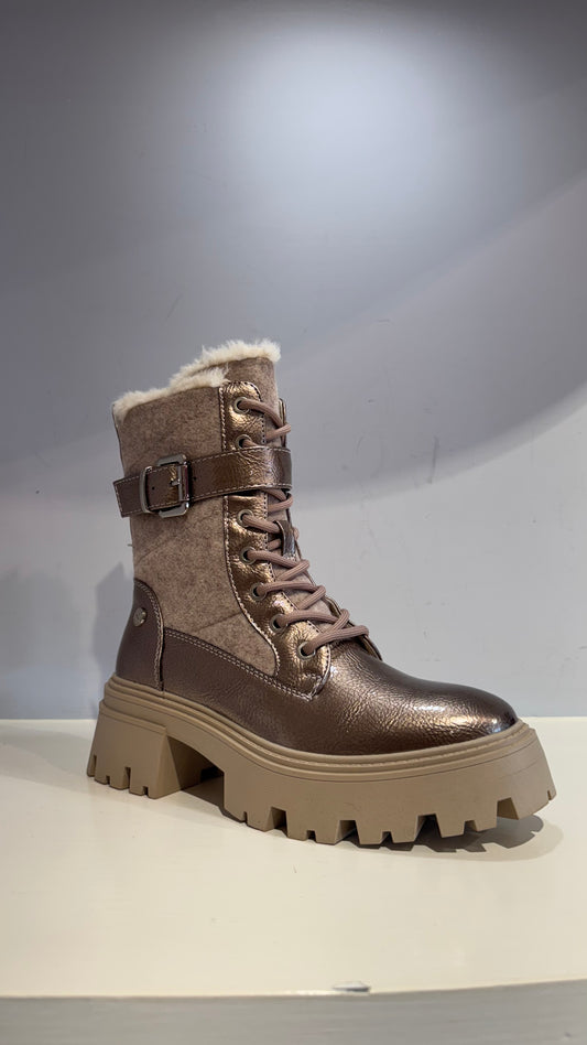 Anfibio Xti beige con pelliccia interna