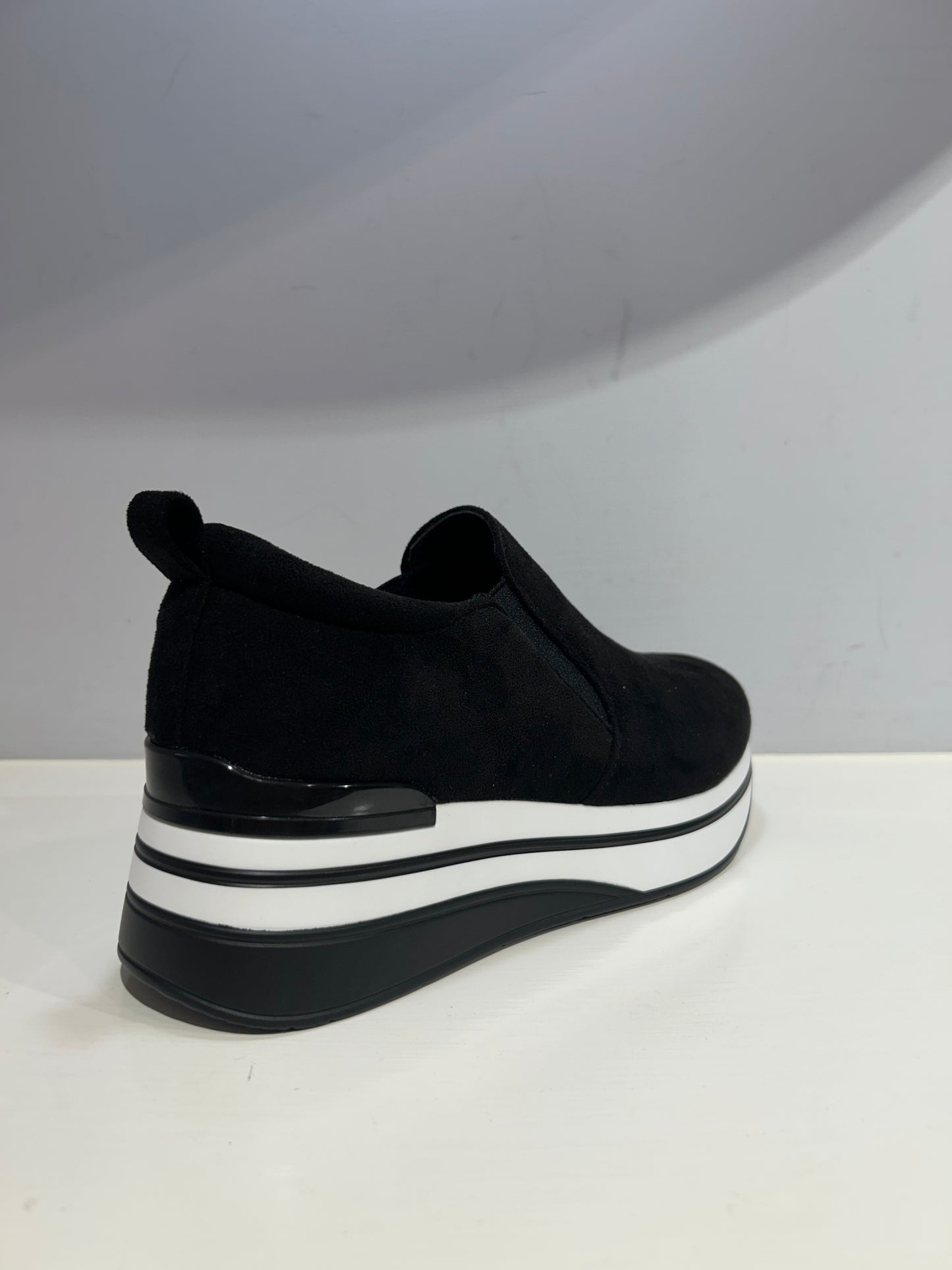 Scarpe sportive Nere senza lacci