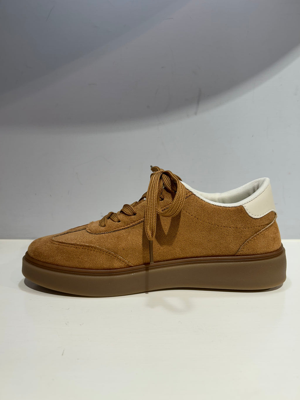 Scarpe sportive Camel simil Adidas