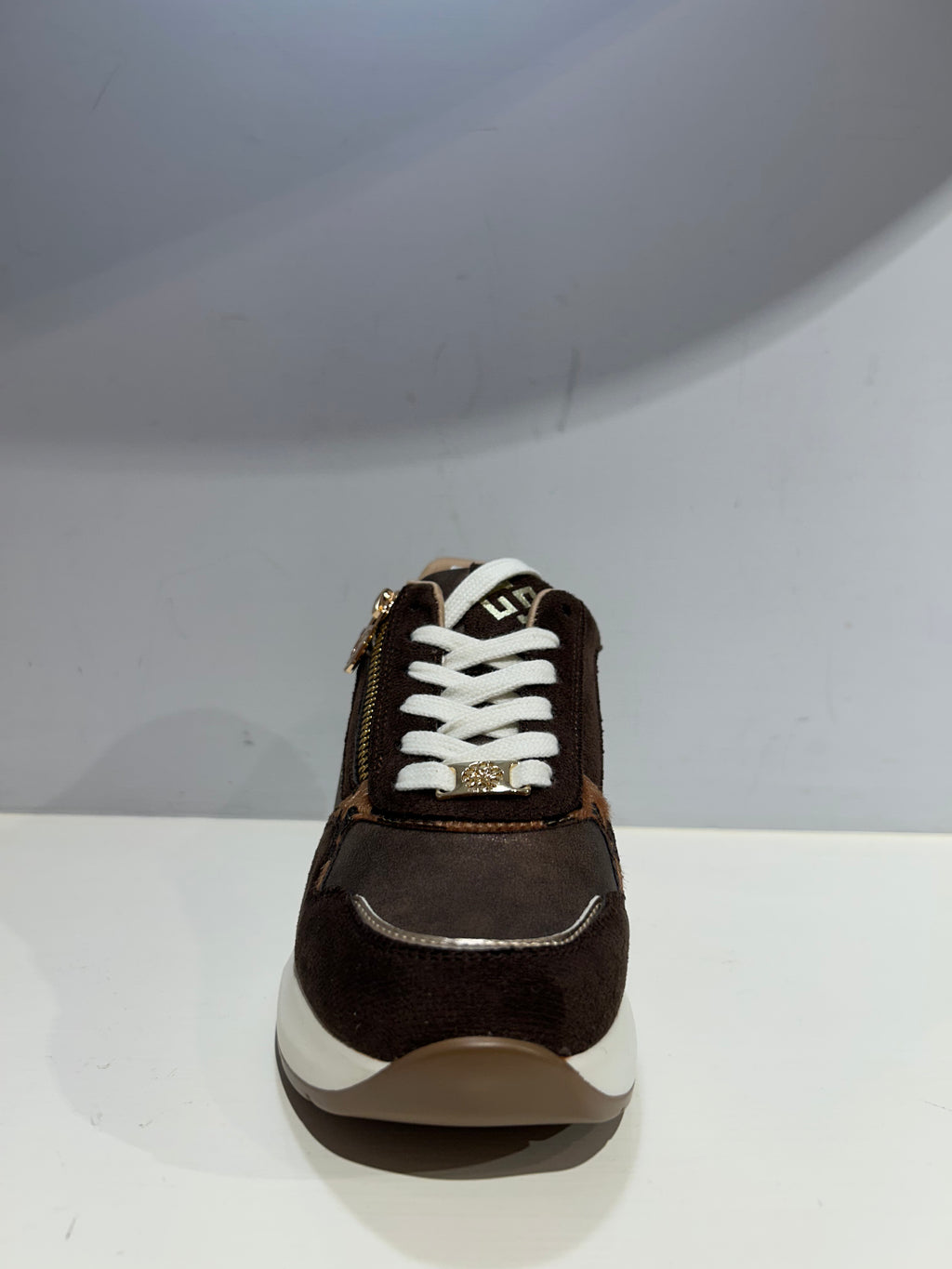 Scarpe sportive Gold&Gold Marroni
