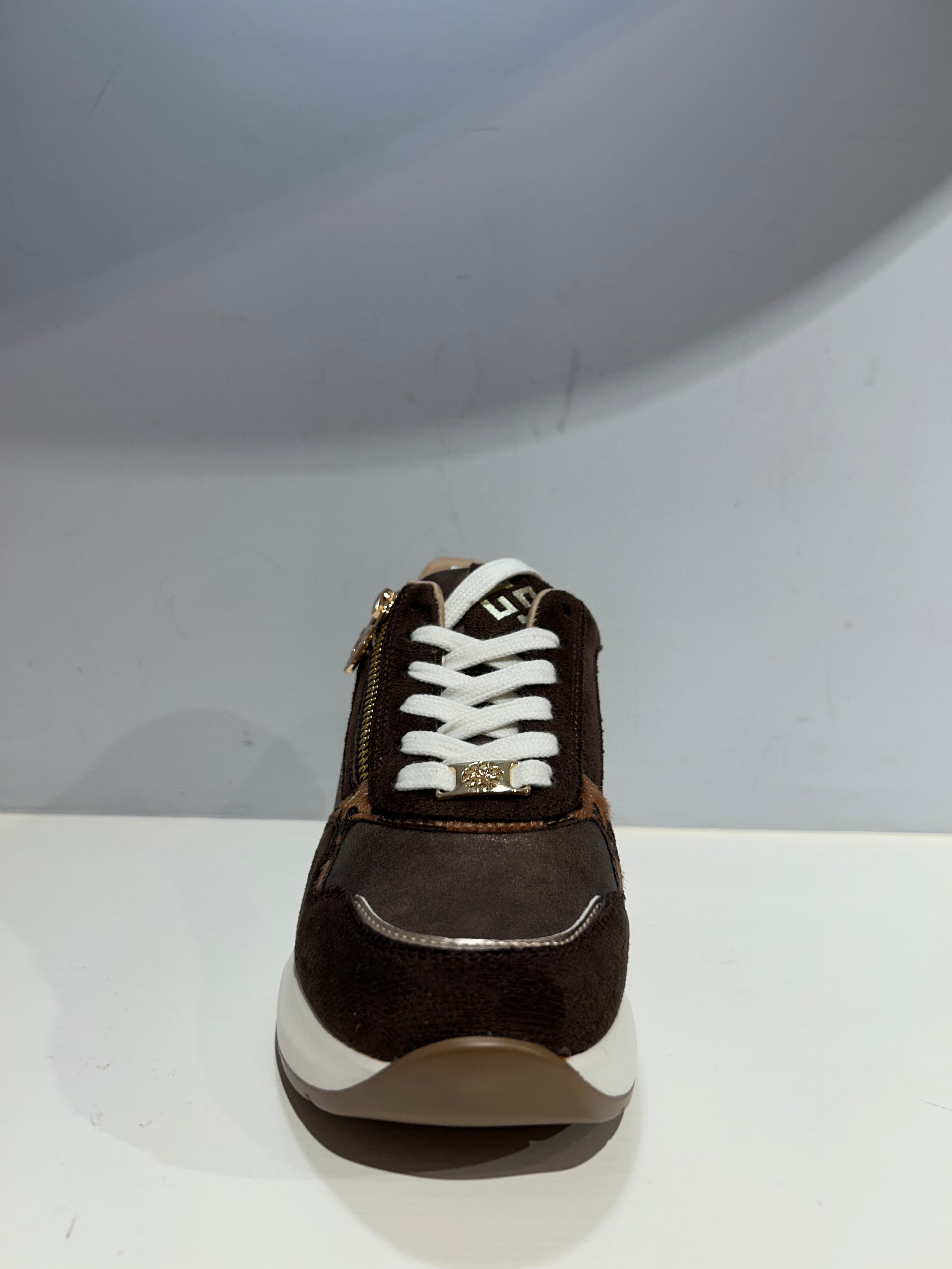 Scarpe sportive Gold&Gold Marroni