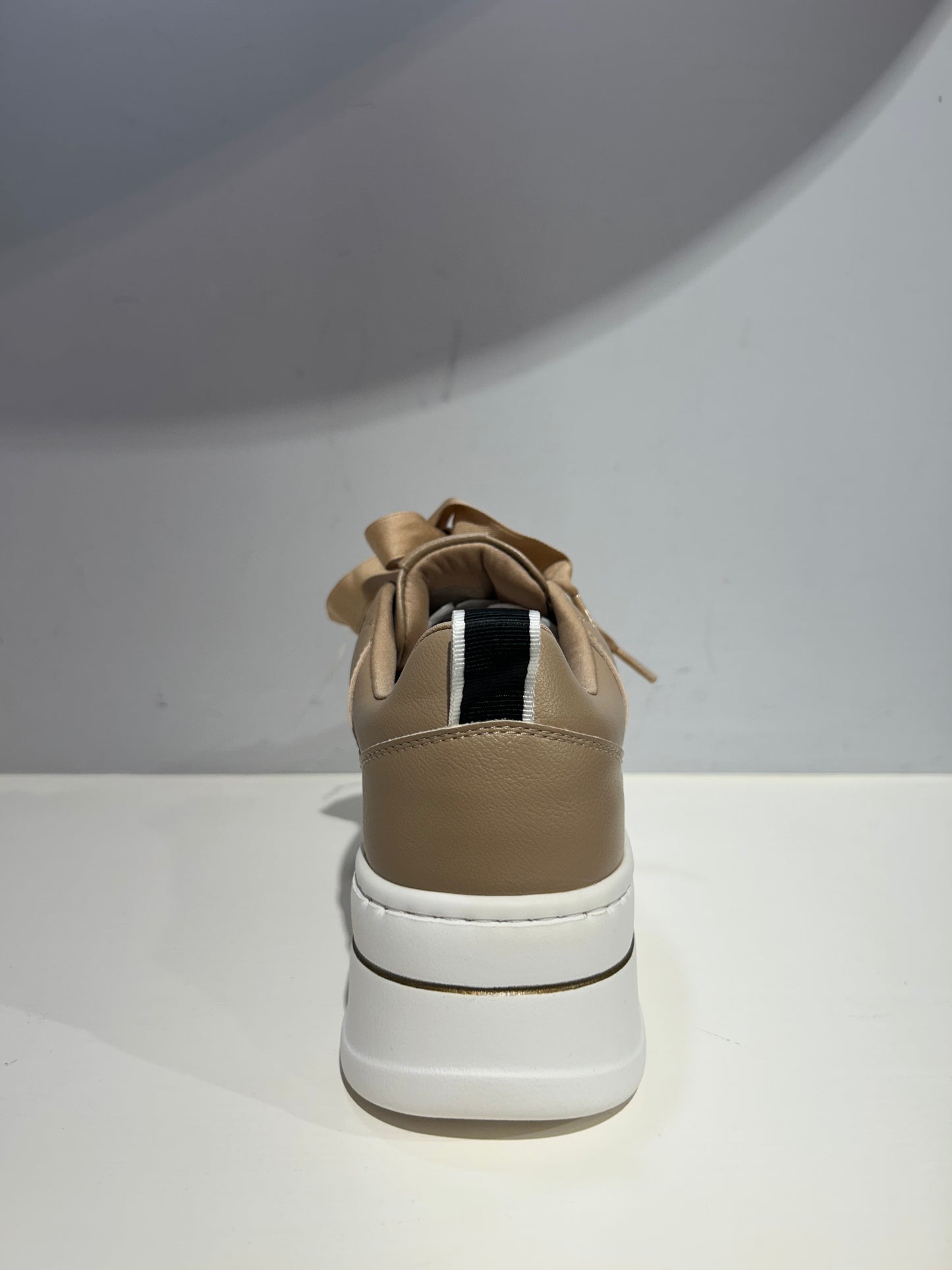 Scarpe sportive Gold&Gold Nude