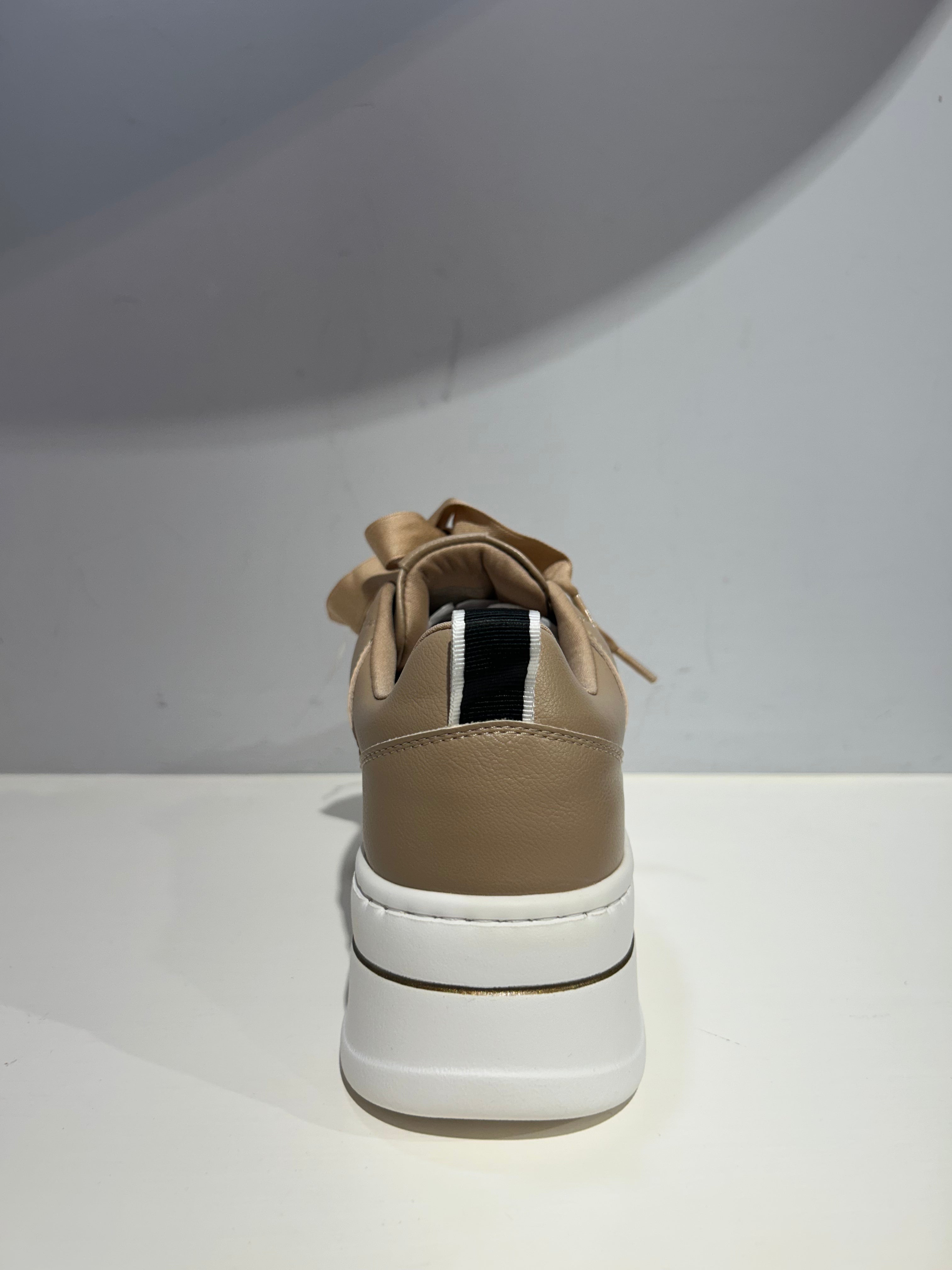 Scarpe sportive Gold&Gold Nude
