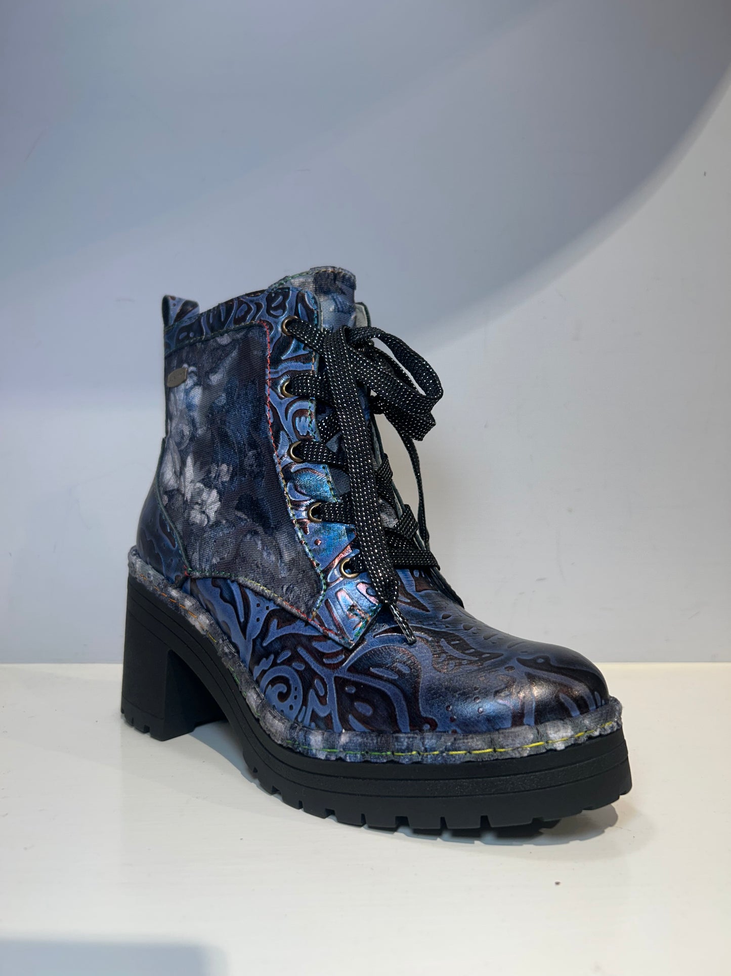 Anfibio con tacco Laura Vita