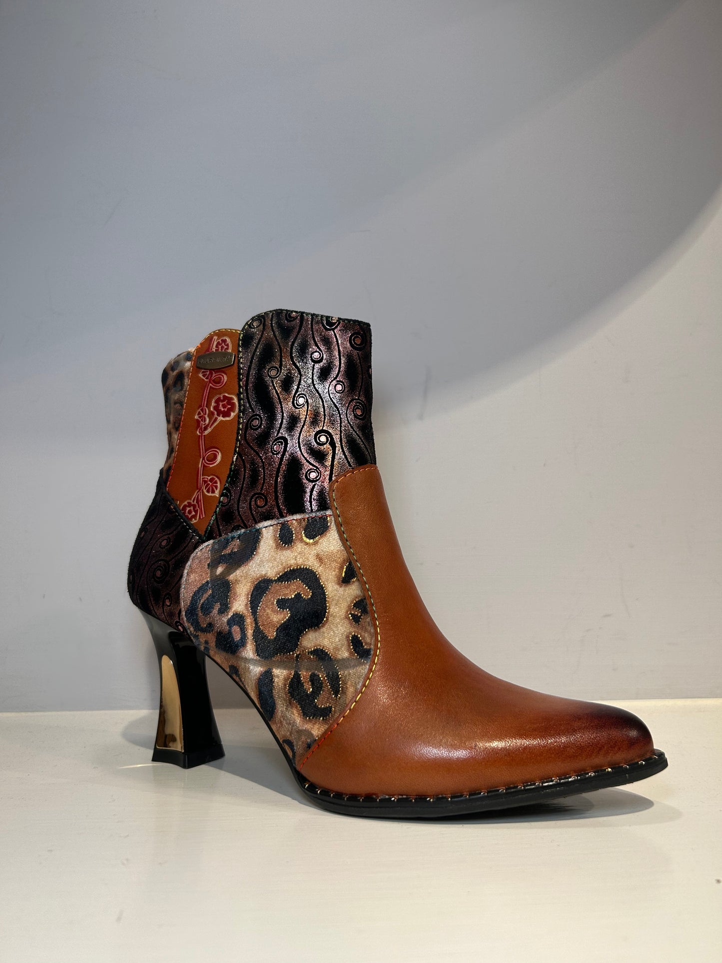 Tronchetto Laura Vita Camel