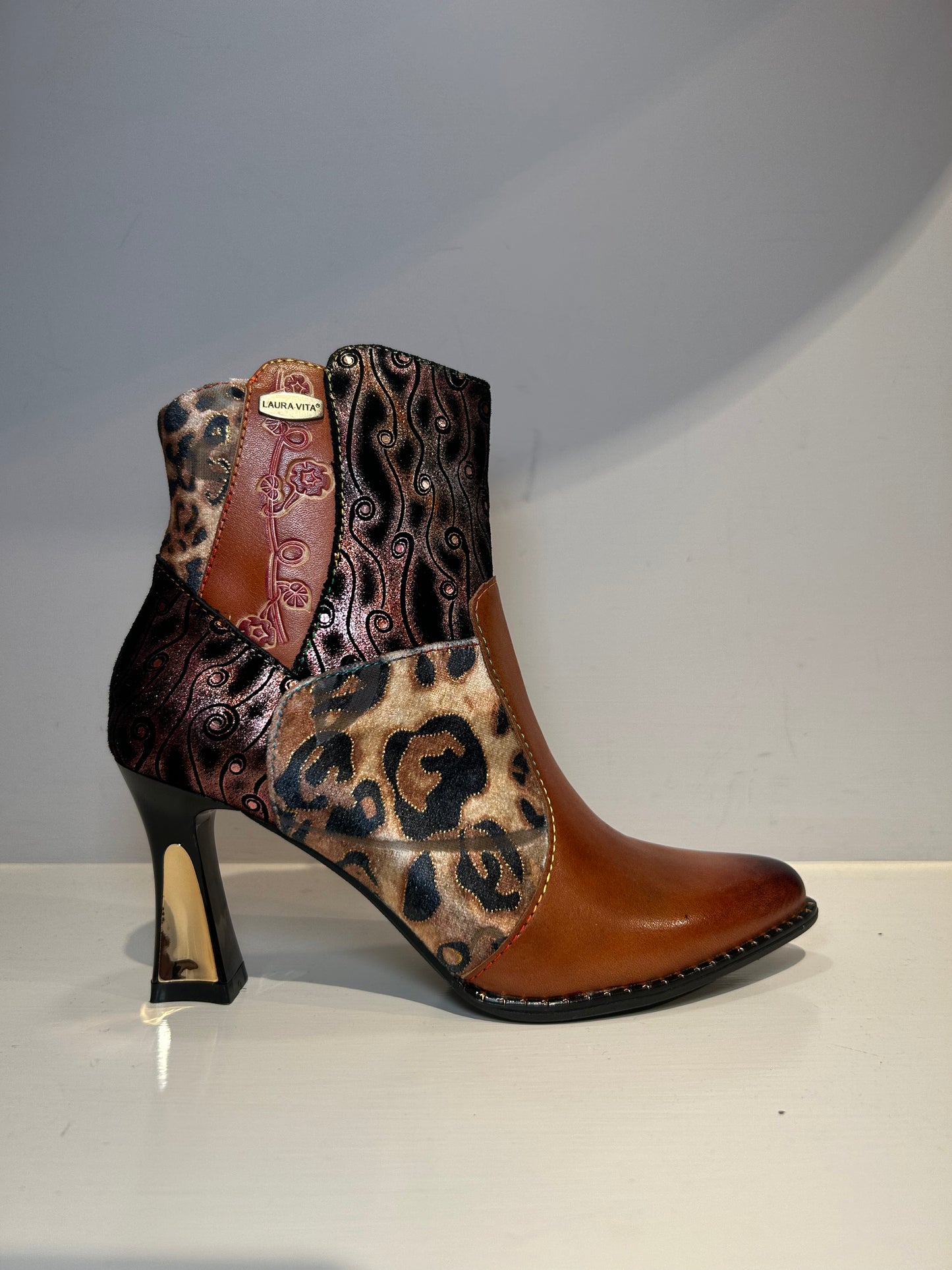 Tronchetto Laura Vita Camel