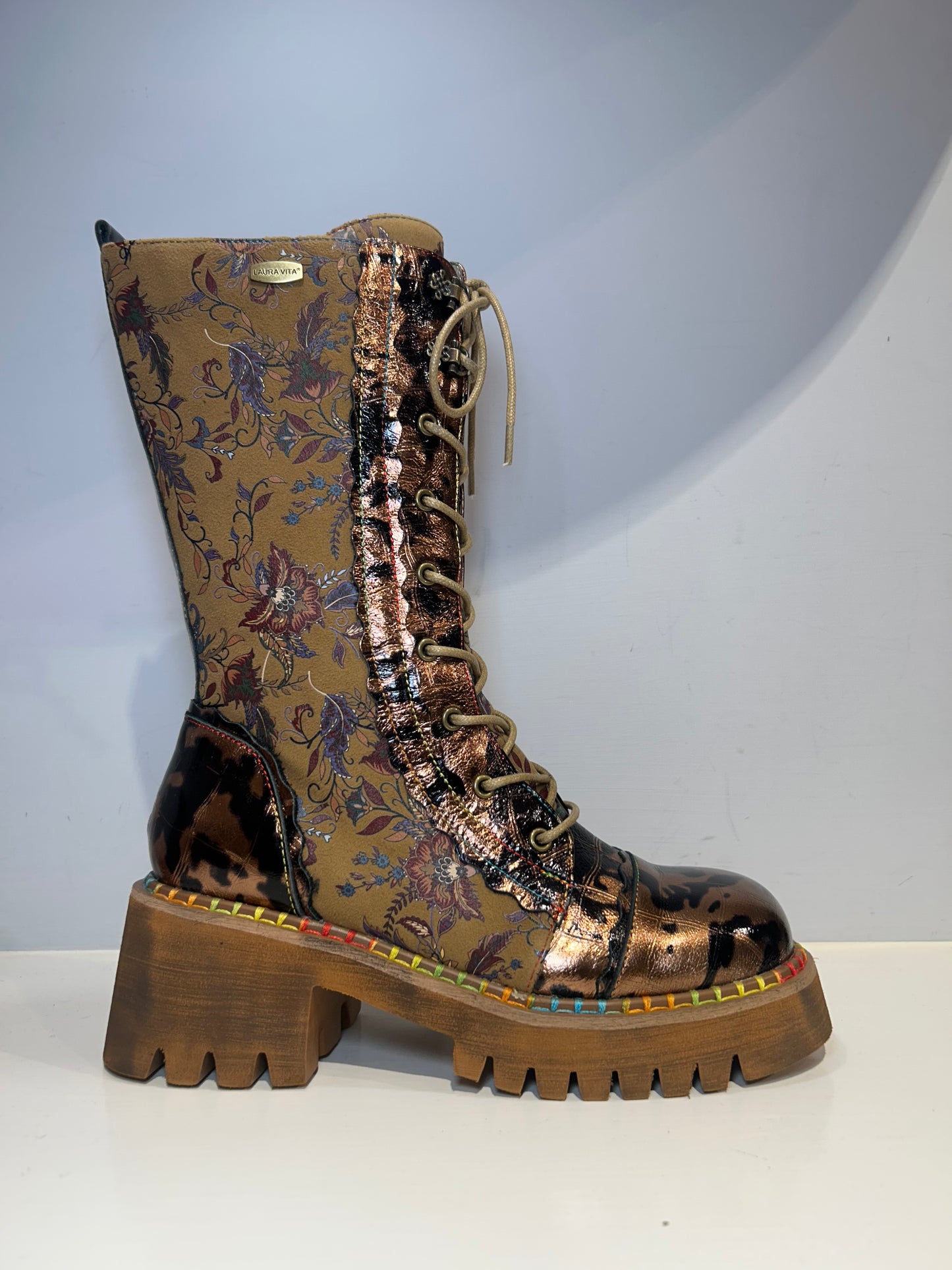 Anfibio alto Laura Vita Bronzo