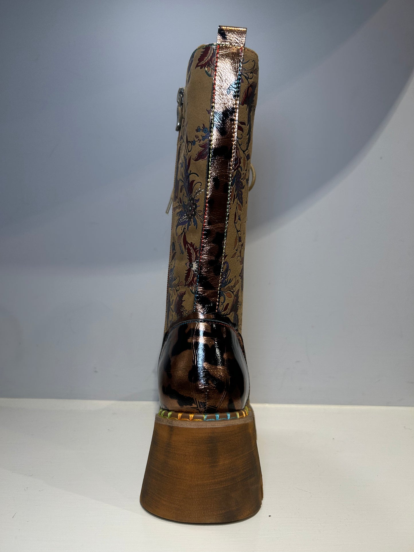 Anfibio alto Laura Vita Bronzo