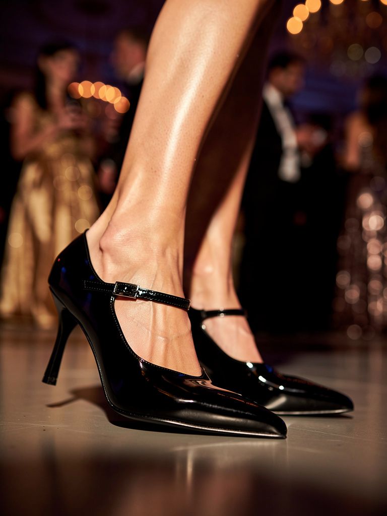 Décolleté nero lucida