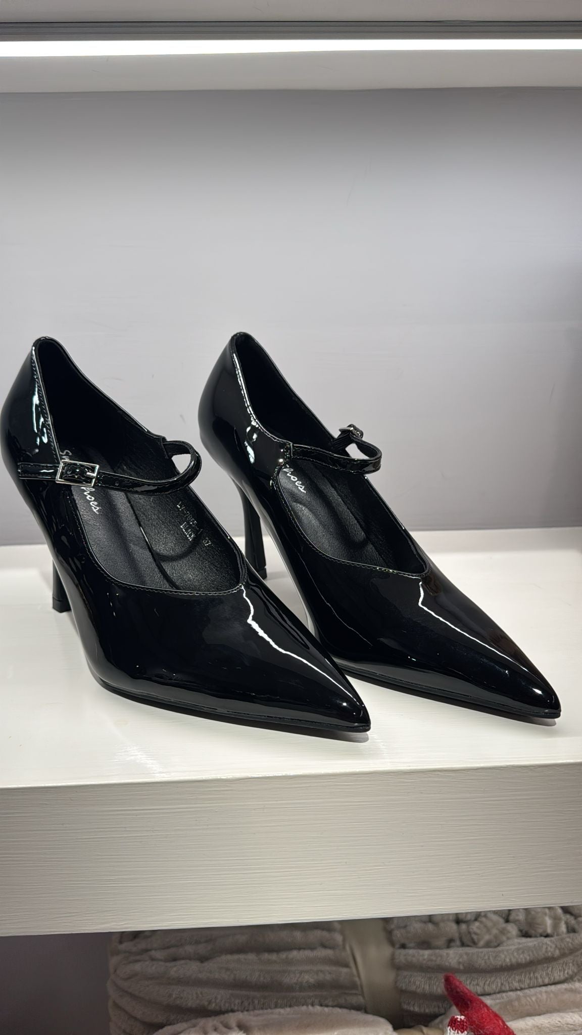 Décolleté nero lucida